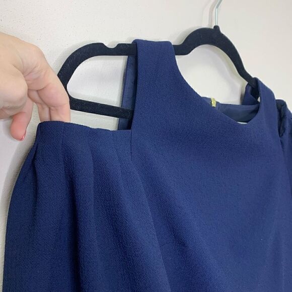 Trina Turk Kaipo Navy Indigo Blue Cold Shoulder Dress Size 2 (q1) - Picture 3 of 9